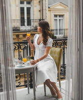 Solid Color V-neck Short-Sleeve Single-Row Button High-Waist Dress